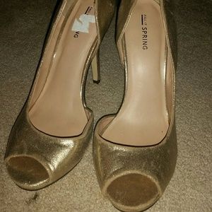 Gold peep toe sandals